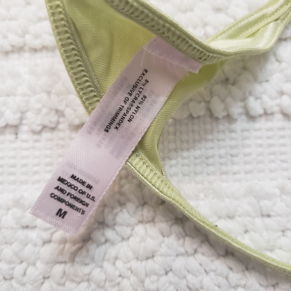 VICTORIA'S SECRET VINTAGE LIGHT GREEN THONG SIZE MEDIUM - Picture 4 of 6